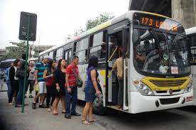 Brazilians Spend More on Transportation Costs than on Food