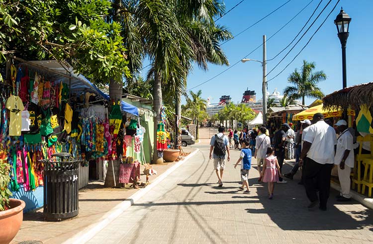 Jamaica is Working to Minimise Impact of Canadian Travel Advisory