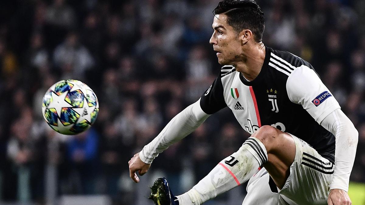 Ronaldo Is 14 Goals Away from Being World’s Top Scorer