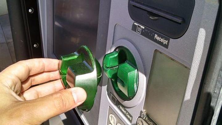 Two held in Trincity Mall for ATM skimming