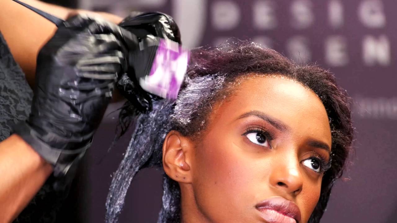Hair Dyes and Straighteners May Raise Breast Cancer Risk for Black Women