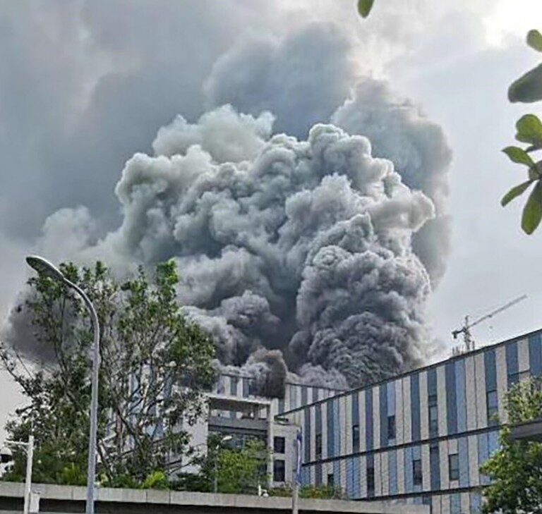 Massive fire reported at Huawei Technologies in China
