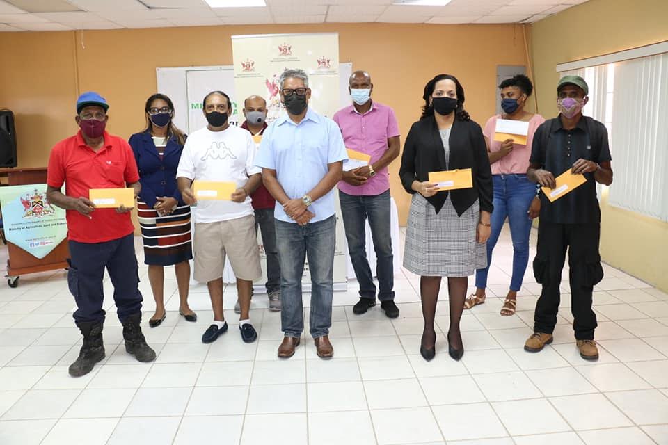 Seven receive lease letters in Nariva/Mayaro County - IzzSo - News ...