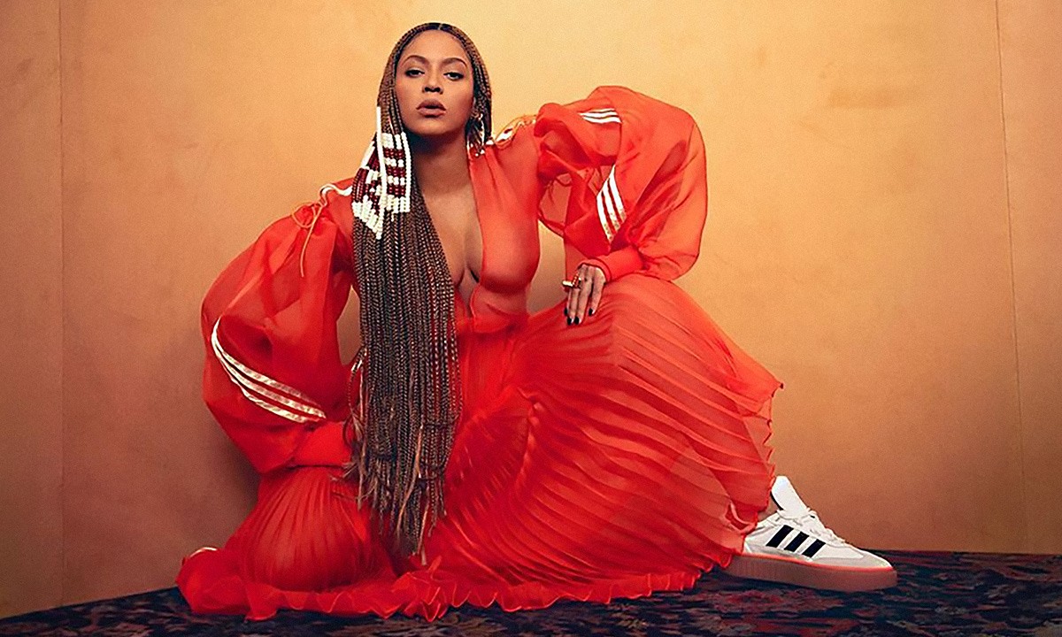 Beyonce tells her fans “the music is coming!”