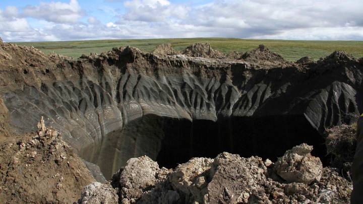 Giant 100-Foot Deep Crater Spotted in Russian Arctic Tundra Region