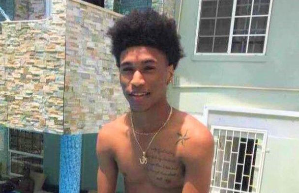 Search on for teen who drowned in waters off Claxton Bay