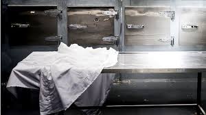 Family of COVID-19 Victim Storms Hospital Morgue and Steals Corpse