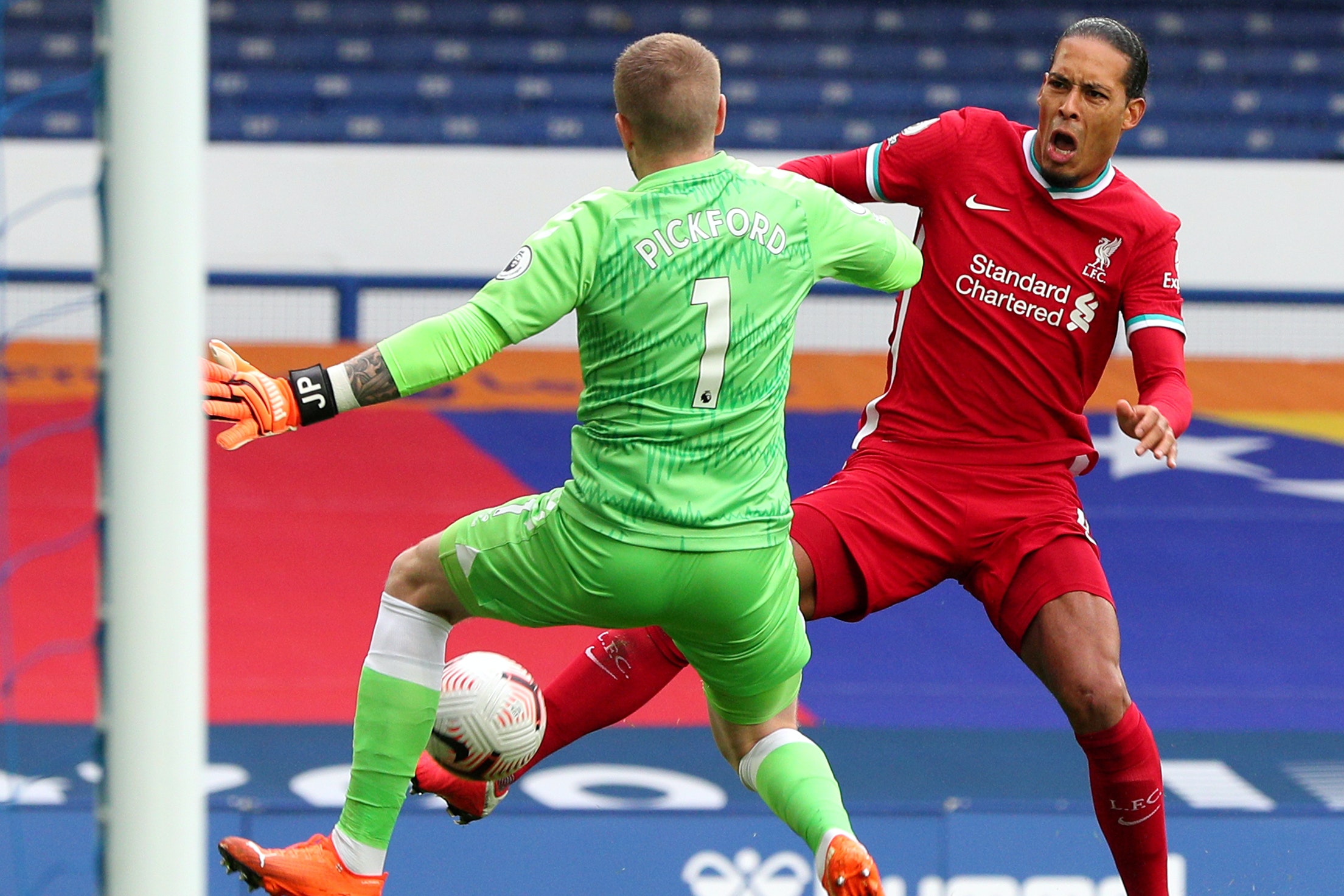 Virgil Van Dijk Set for Knee Surgery to Leave Liverpool Facing Defensive Dilemma