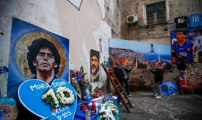 Man Who Took Selfie With Maradona’s Corpse Begs Forgiveness