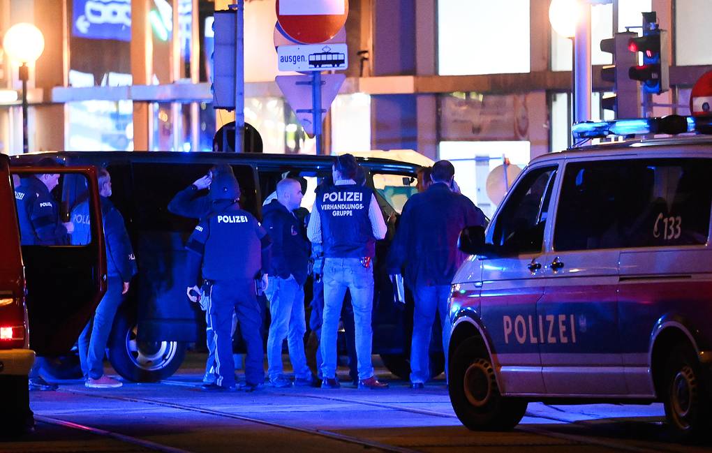 2 Dead, 15 Wounded in Vienna, Austria Terror Attack