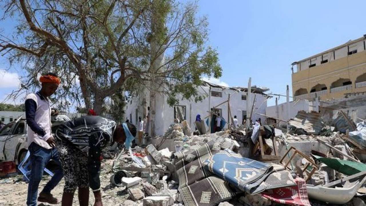 Suicide Bombing ‘Kills 16’ in Somali Capital