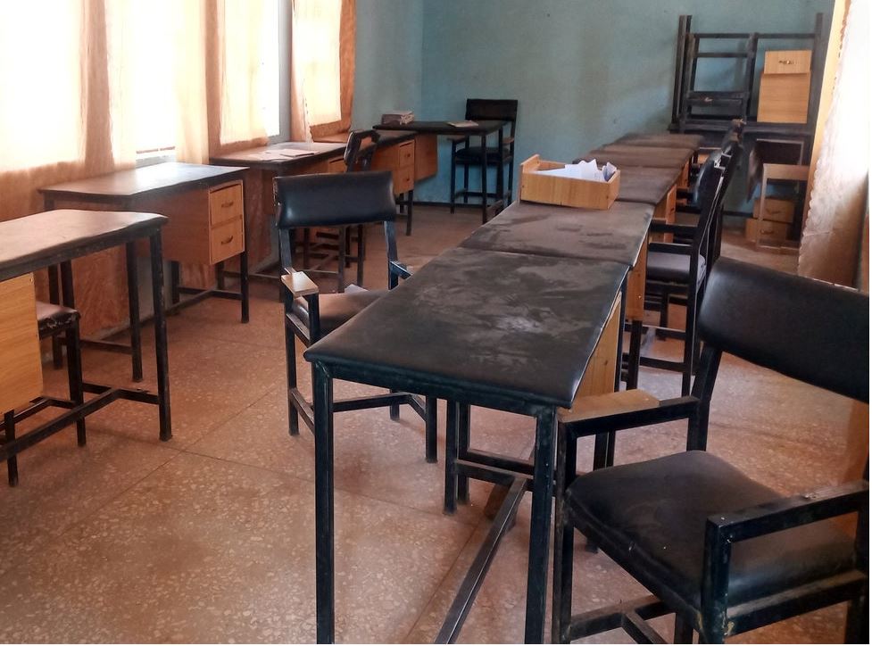 Hundreds of Nigerian Students Missing after Attack on School
