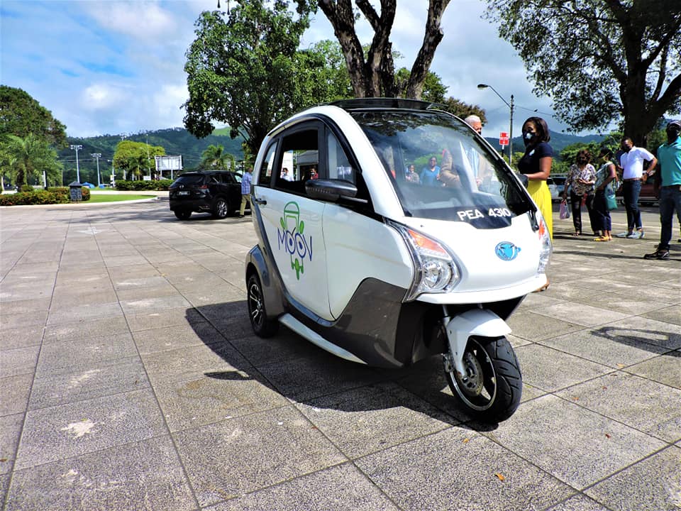 New electric tricycle and hybrid car MOOV’s its way through PoS