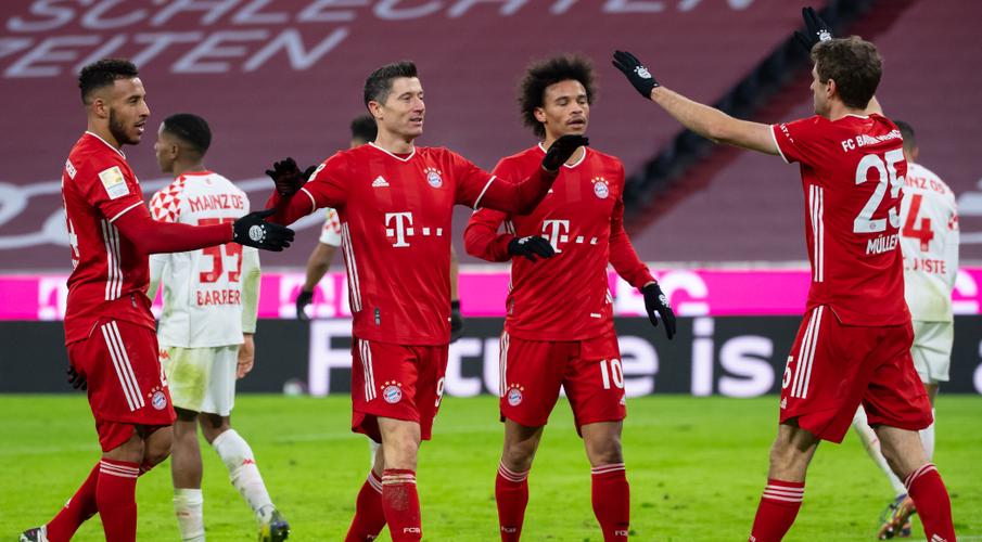 WATCH: Bayern Munich Retain Top Spot With Comeback 5-2 Win Over Mainz