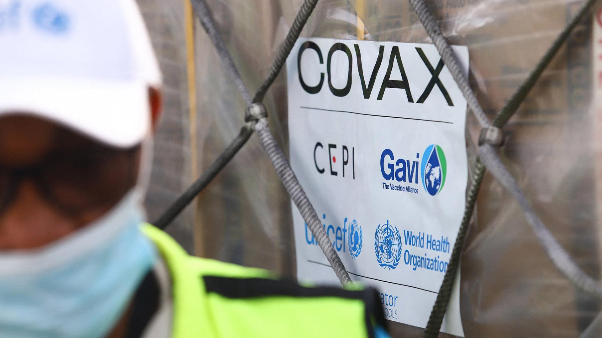 Ghana Receives World’s First Delivery of the COVAX Vaccine
