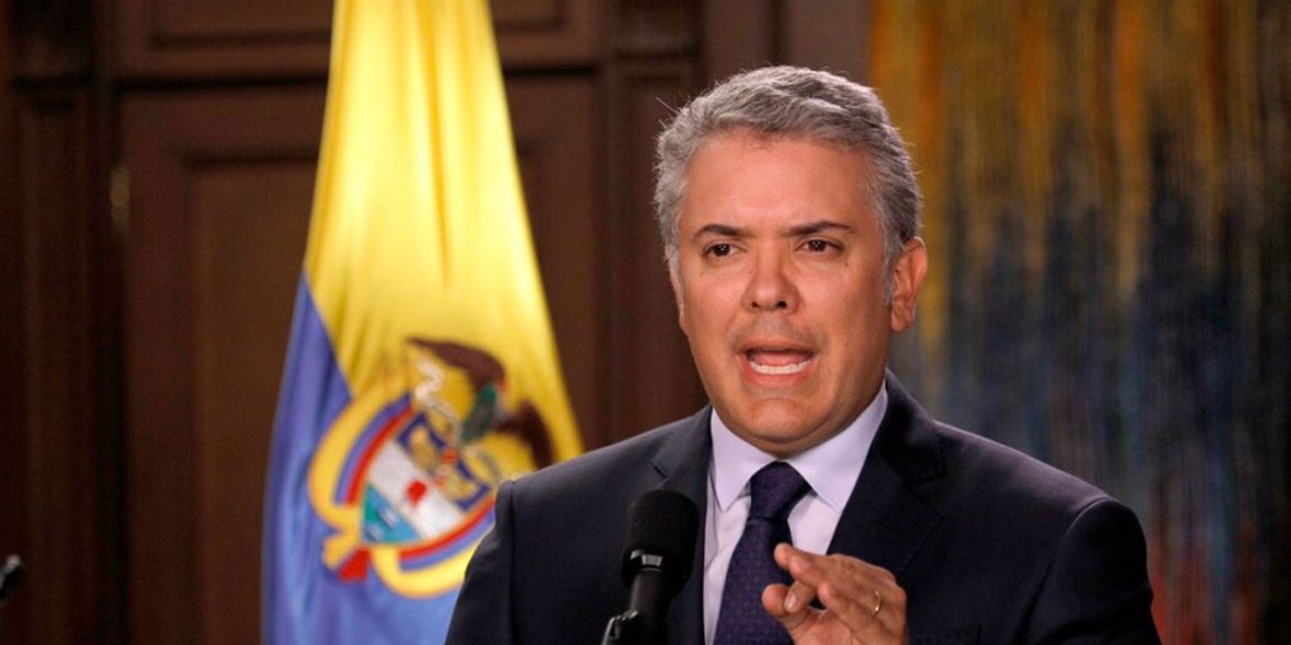 Colombia to temporarily normalise status of 1Million Venezuelans