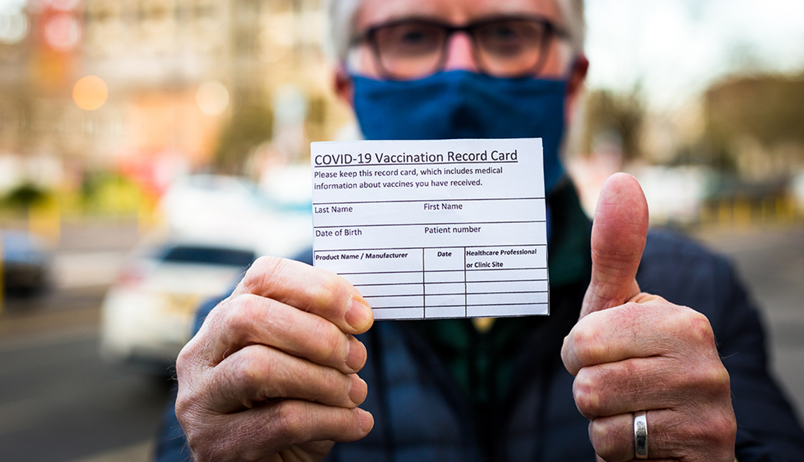 Travelling abroad? You Need a Vaccination Card