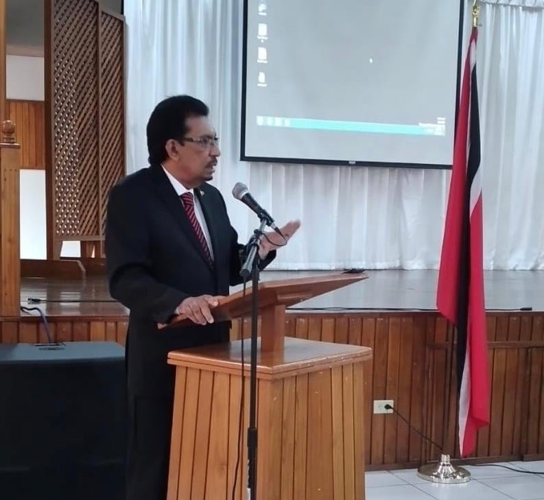 Minister calls on local government bodies to provide accountability to the public