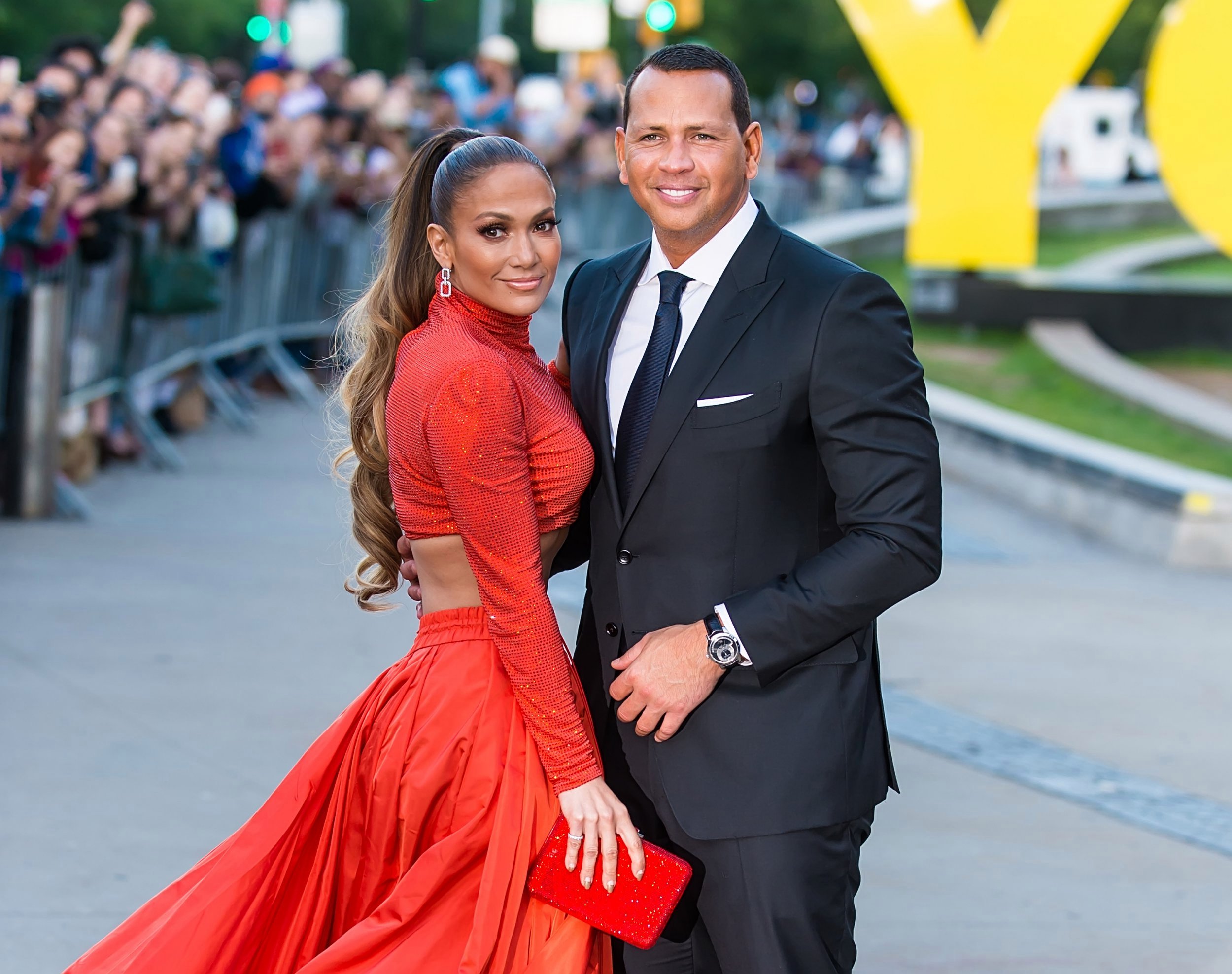 JLo and ARod have split – engagement off!!