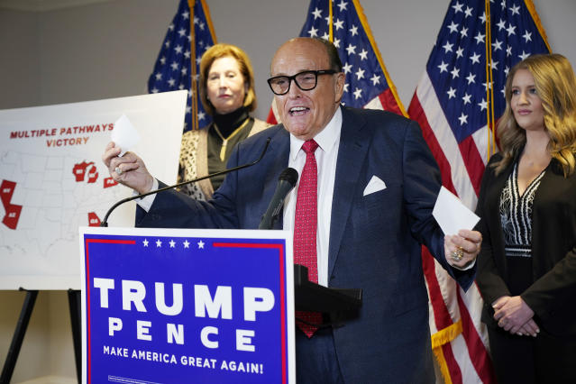 Federal Investigators Search Rudy Giuliani’s NYC Apartment