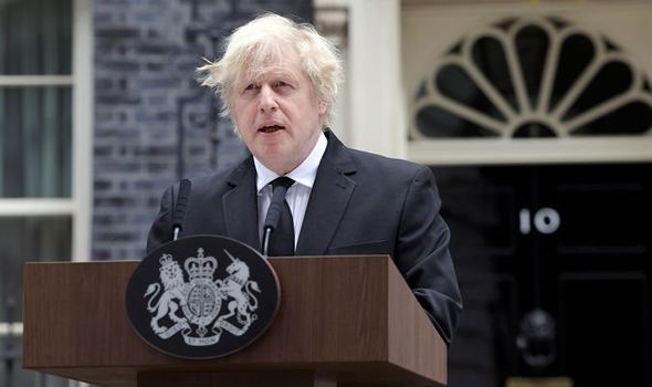 British PM self-isolates after Health Secretary contracts COVID-19