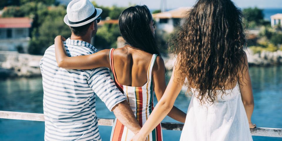 Couples In Open Relationships Are 20% Happier, Study Says