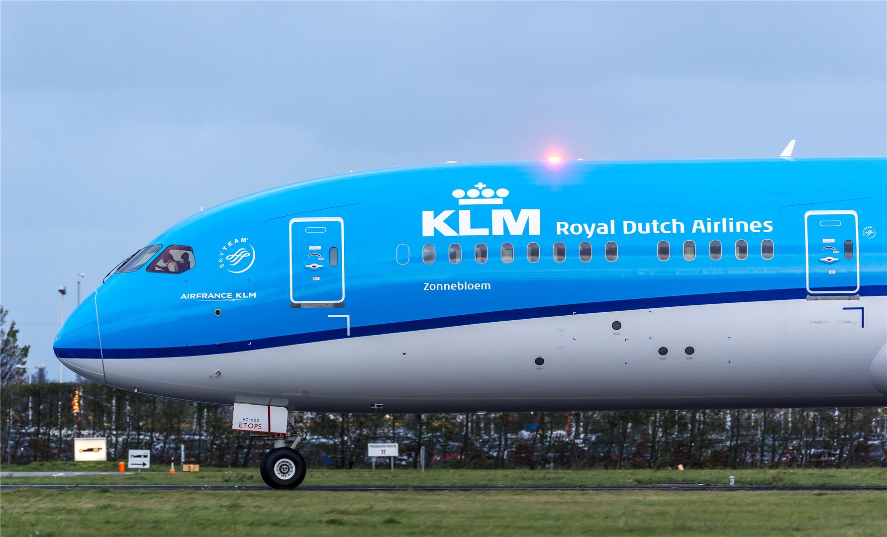 KLM Airlines signs deal with AATT to travel to Trinidad when borders open