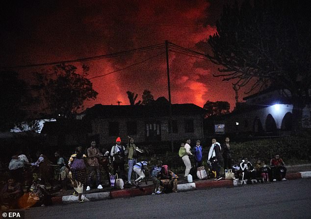 Thousands flee as volcano erupts in DR Congo
