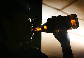 Two fined for drinking in public during the SOE