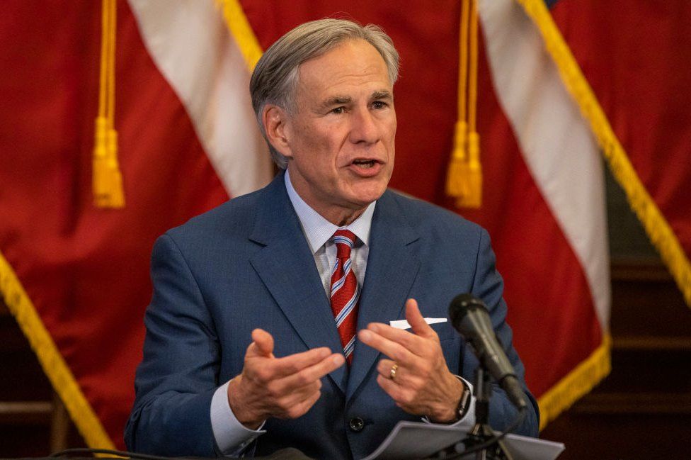 Texas Governor vows to build wall on border with Mexico