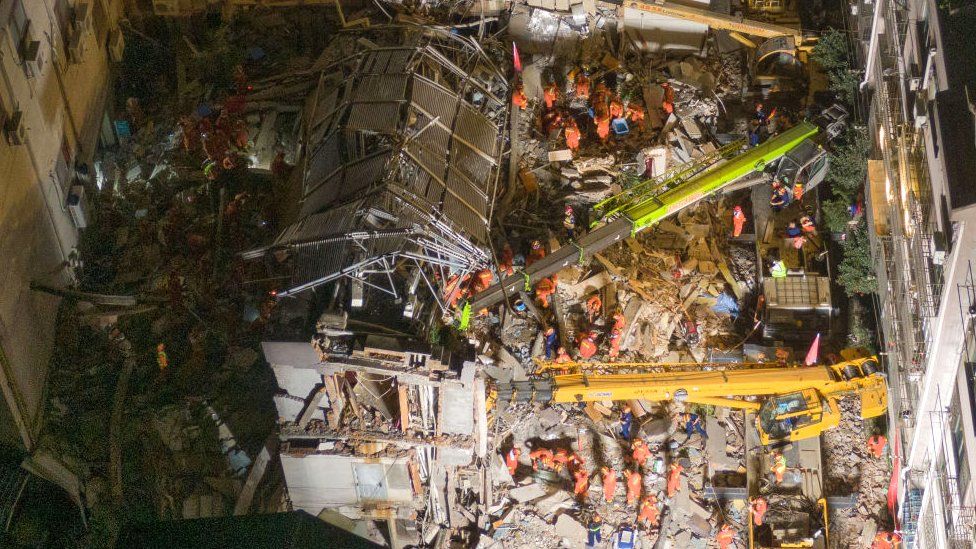 17 dead following hotel collapse in China
