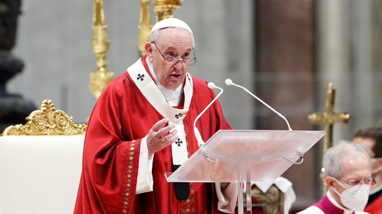 Pope Francis calls for end to “senseless massacre” in Ukraine