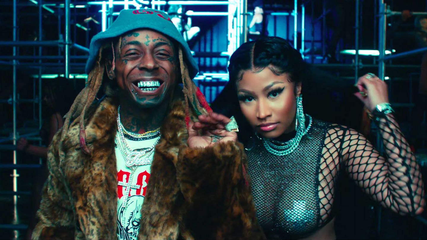 Minaj asks Lil Wayne what’s his favourite sex position