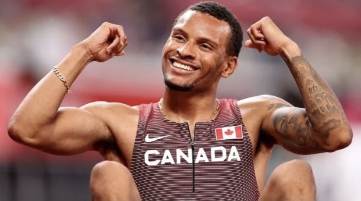 Canada’s Andre De Grasse wins Gold  in the 200m final at the Tokyo Olympics
