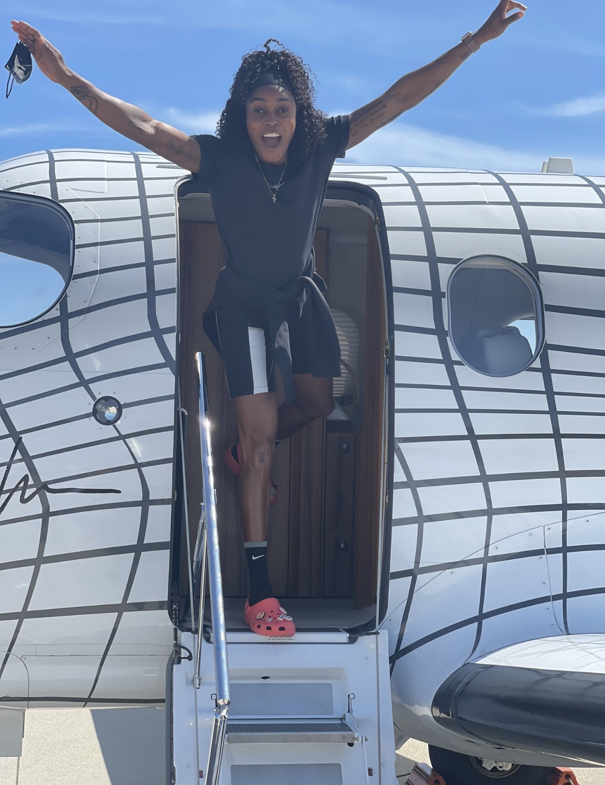 World’s fastest woman Elaine Thompson Herah takes private jet to Lausanne Switzerland