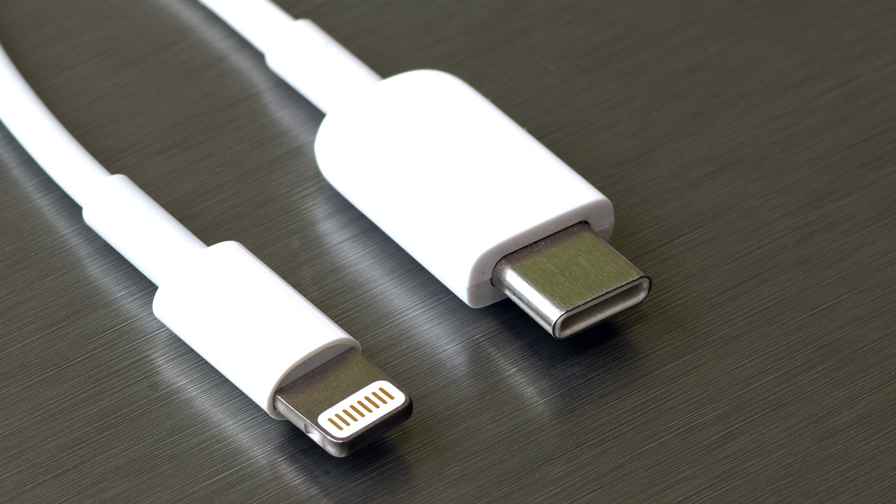 Apple to switch to Android chargers?