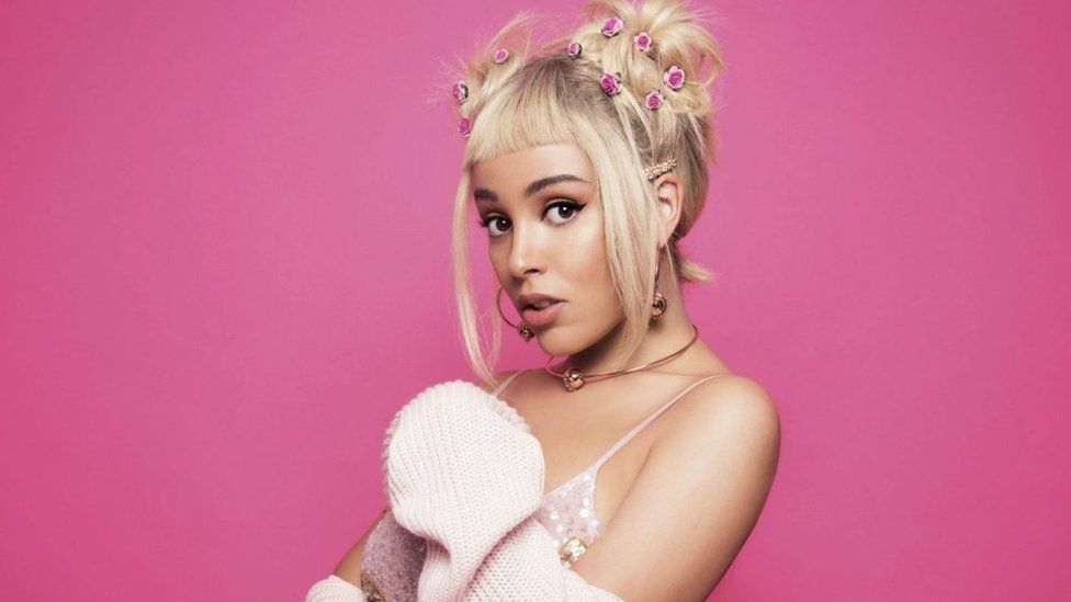 Doja Cat expresses being “tired” and “not happy” on Twitter