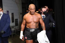 Mike Tyson would reportedly have sex with groupies before major fights