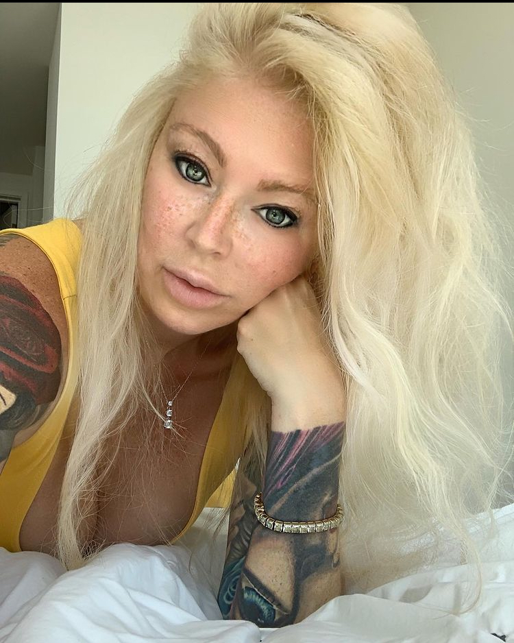 Former porn star Jenna Jameson diagnosed with Guillain-Barré syndrome