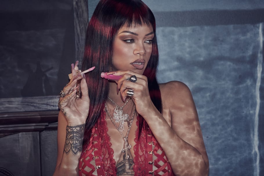 Rihanna Wants You Valentine’s Day Ready With Savage X Fenty’s Sexy New Collection Izzso News