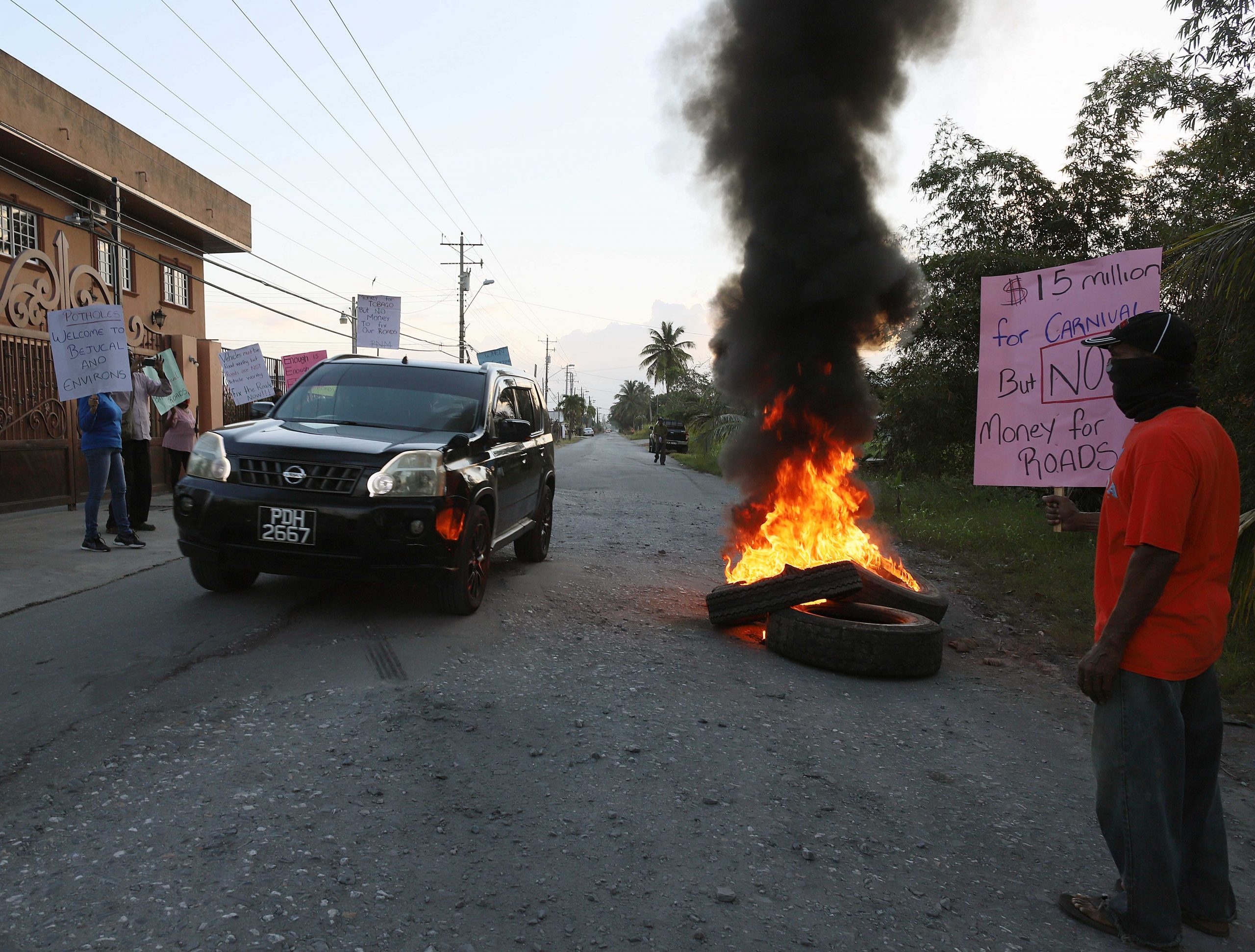Fiery Protest In Bejucal Central Trinidad