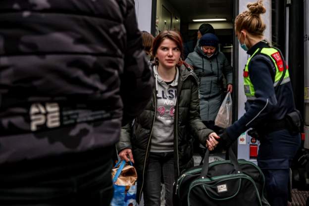 Ukrainians Seeking Refuge Pose ‘Big Challenge’ To Germany
