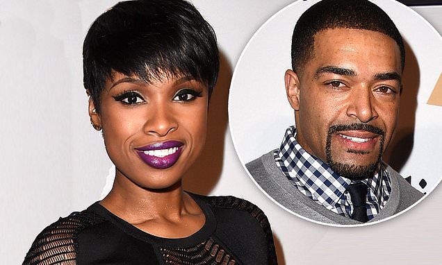 Jennifer Hudson’s ex-fiancee auctions off her engagement ring