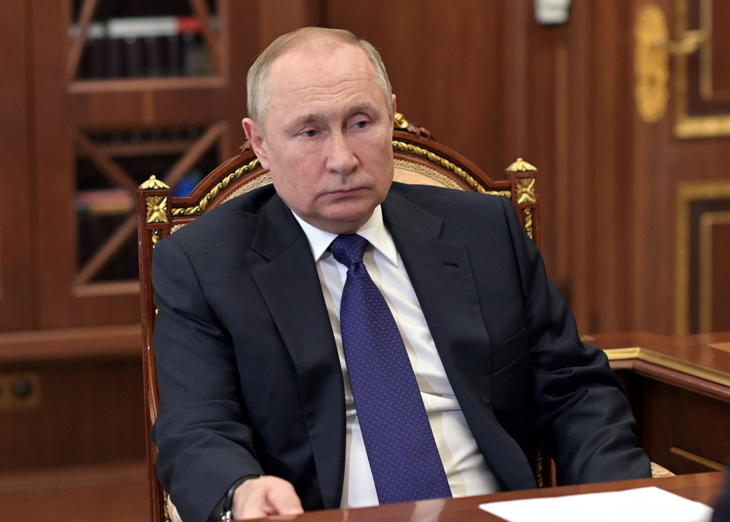 Facebook bans users that promote the assassination of Vladimir Putin
