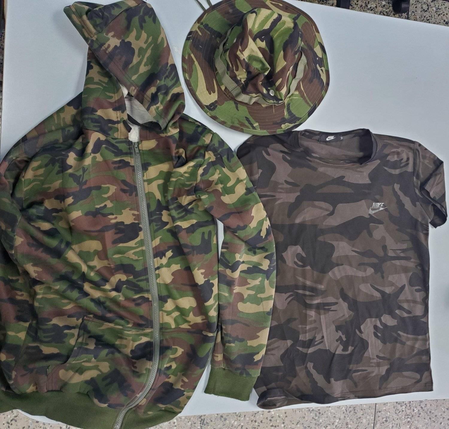 26-year-old held with camouflage clothing during police operation
