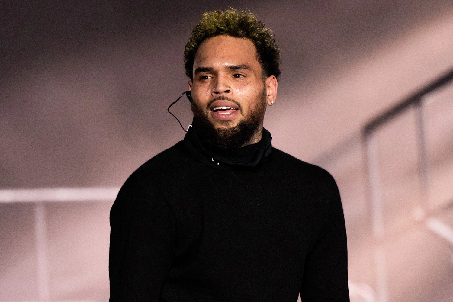 Chris Brown reportedly charging hefty price for meet and greet pics