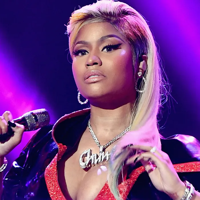 Nicki Minaj disses Kanye West at Essence Fest