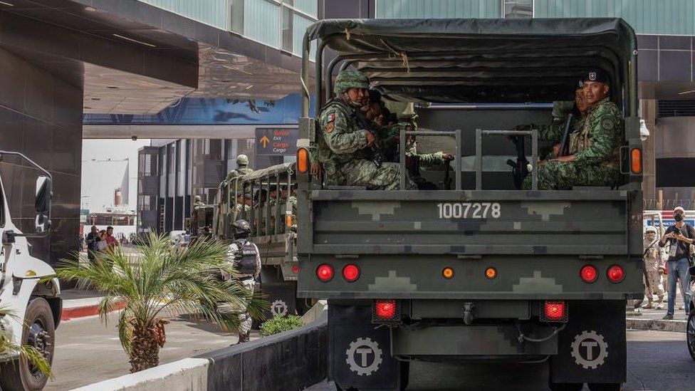 Troops deployed in Mexico to quell flare up in gang violence