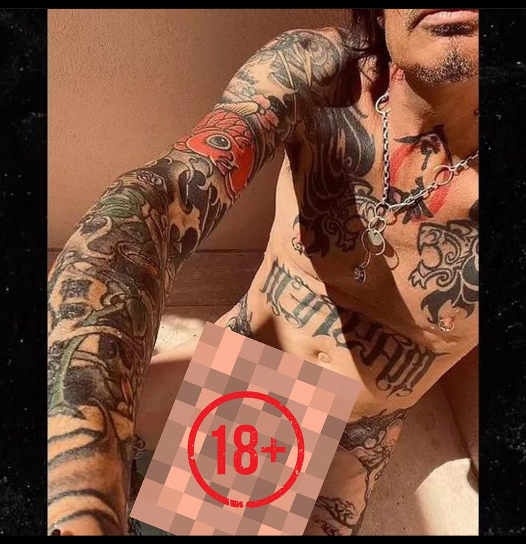 Tommy Lee goes nude on IG Stories – IzzSo – News travels fast !!