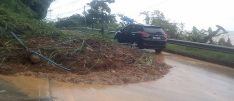 Work Is Ongoing As Agencies Clear Landslide Along Western Main Road, Carnage